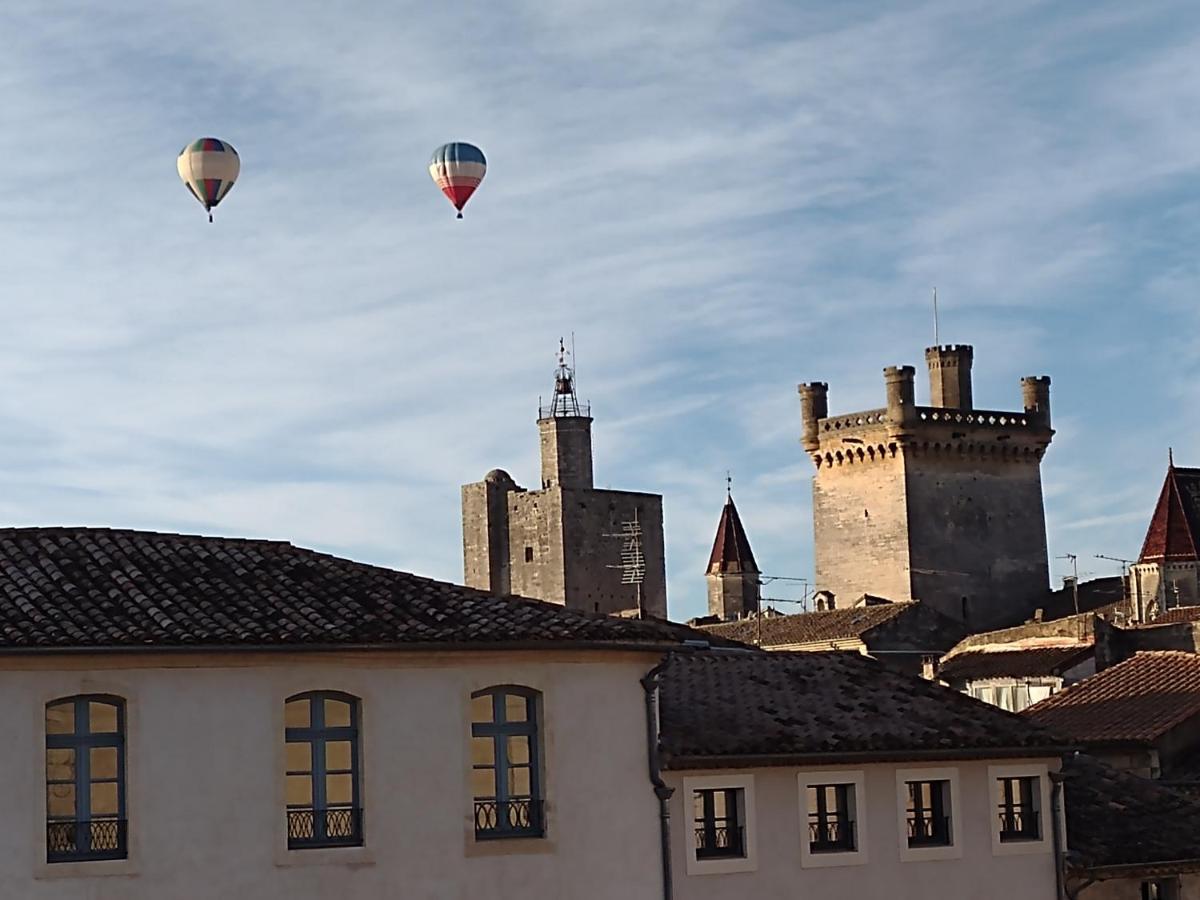 Au Gre Du Voyage Apartman Uzès Kültér fotó